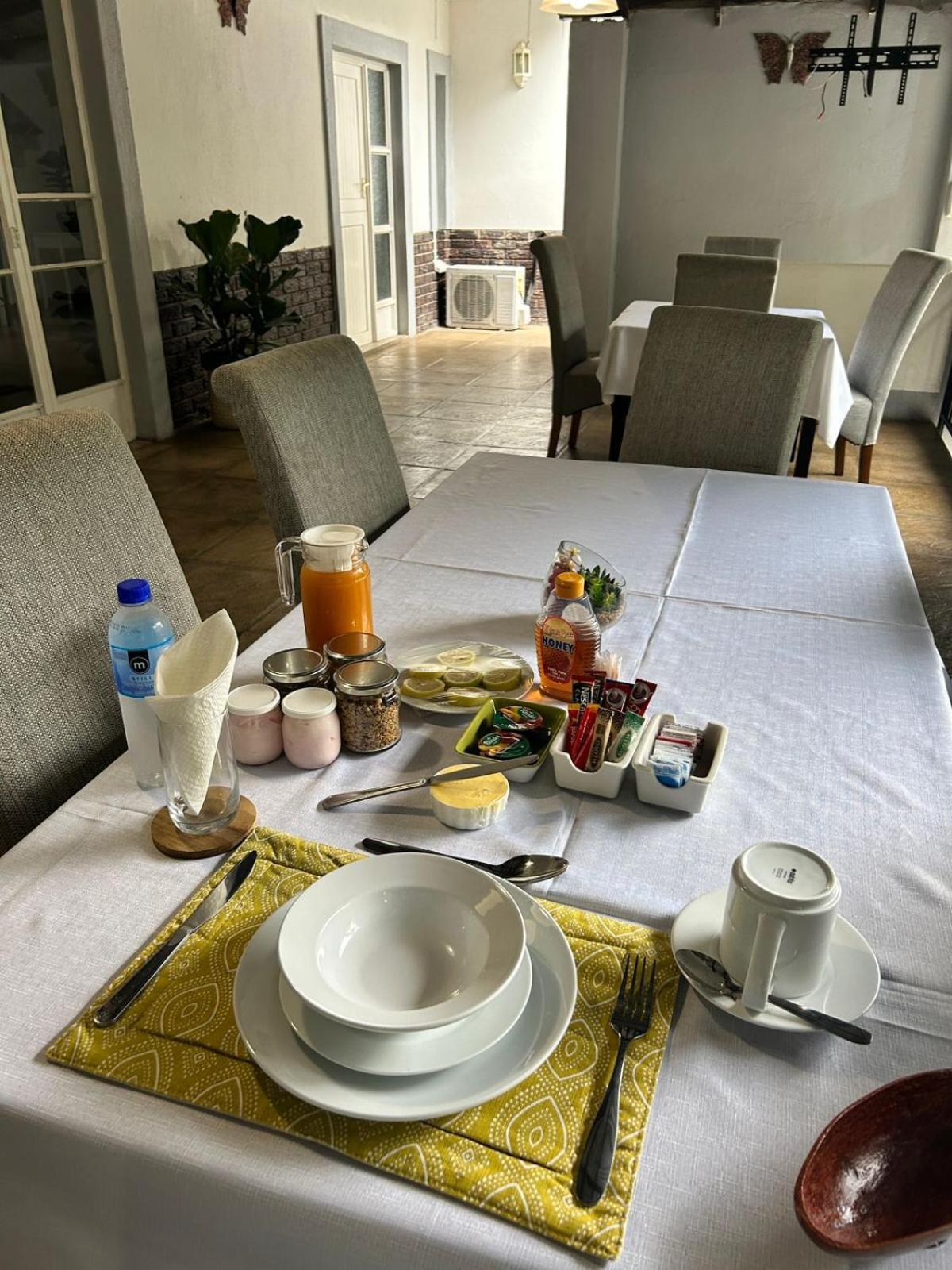 Calla Lily Guesthouse Mbombela Екстер'єр фото