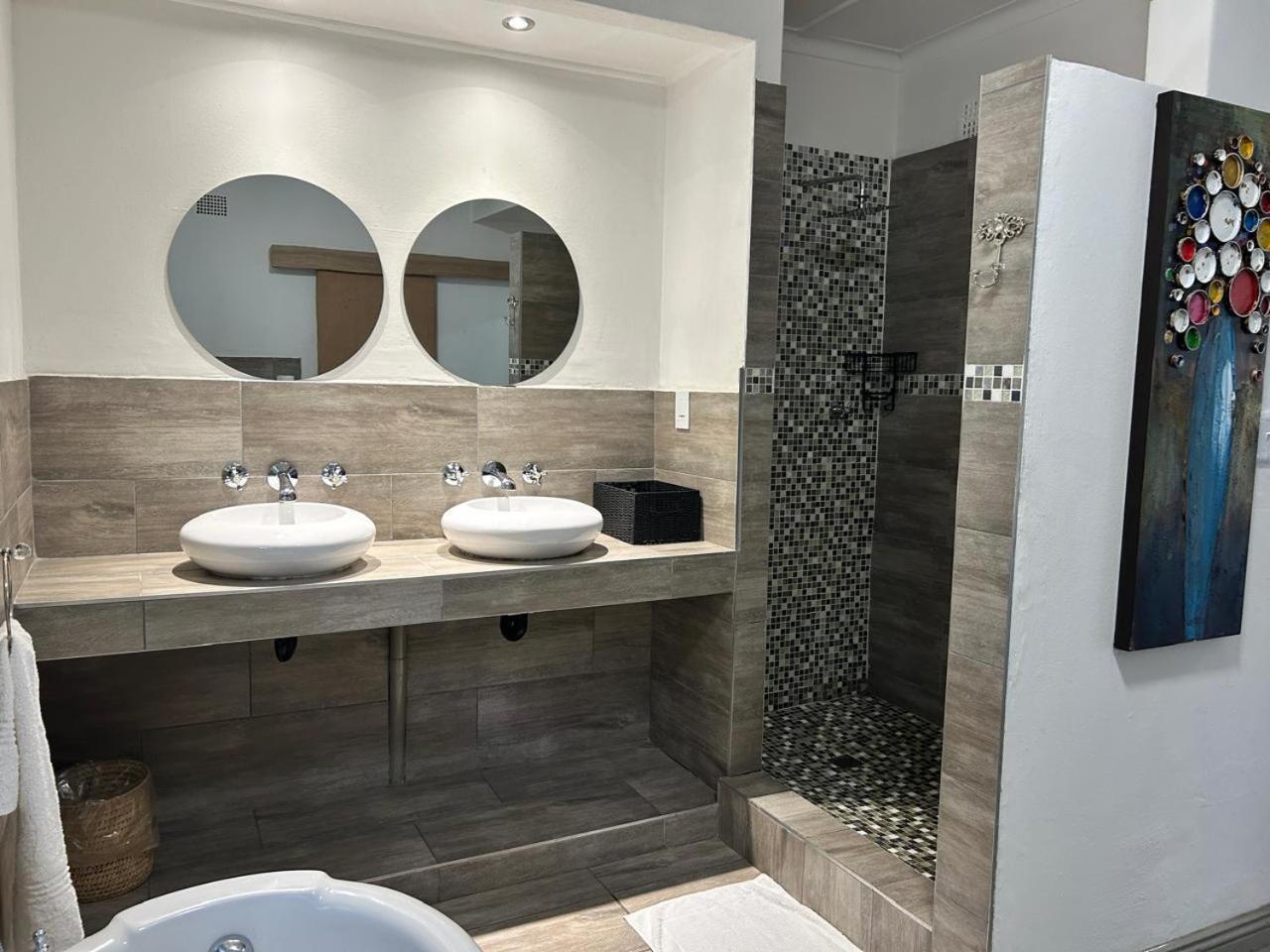 Calla Lily Guesthouse Mbombela Екстер'єр фото
