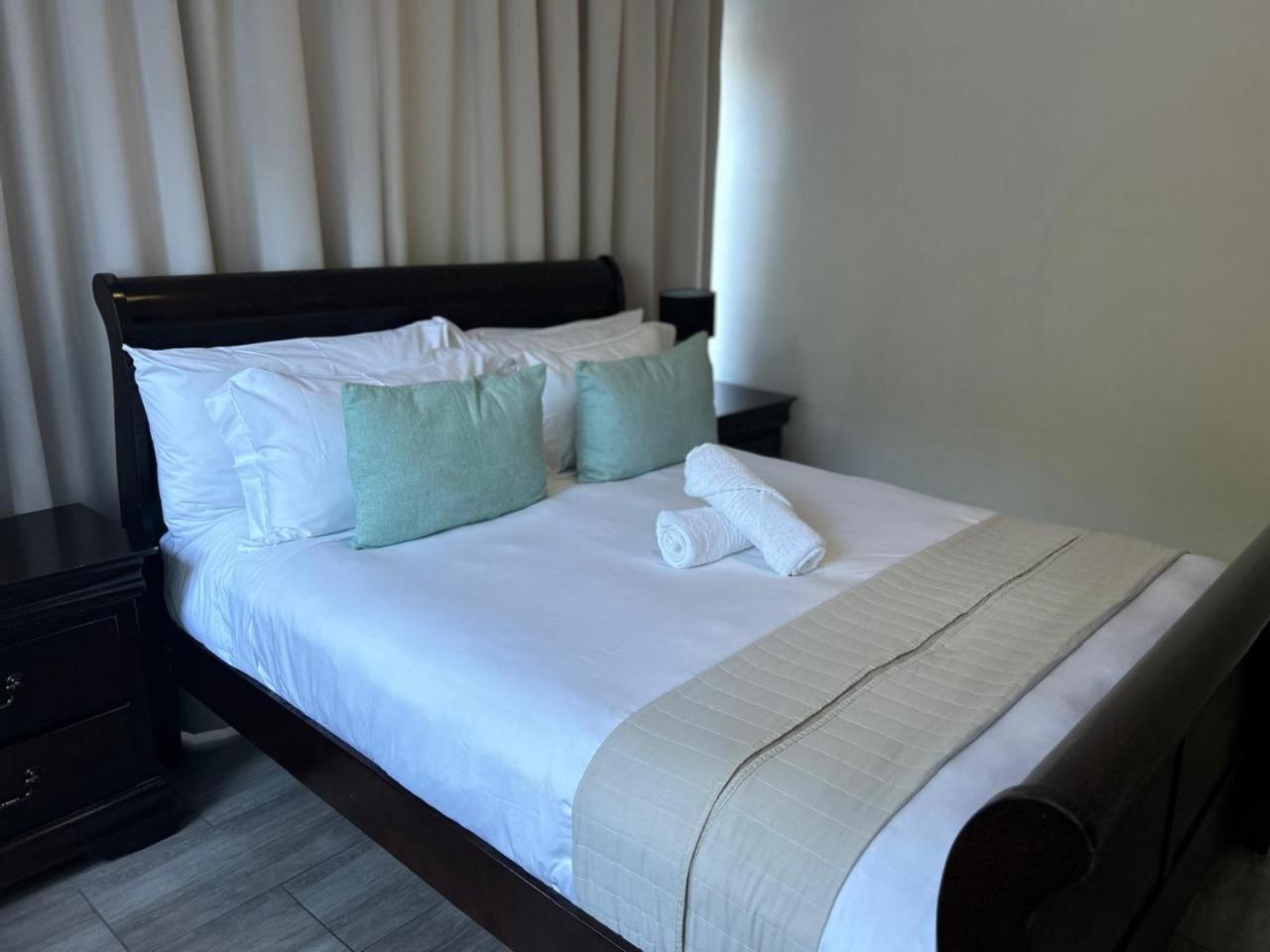 Calla Lily Guesthouse Mbombela Екстер'єр фото
