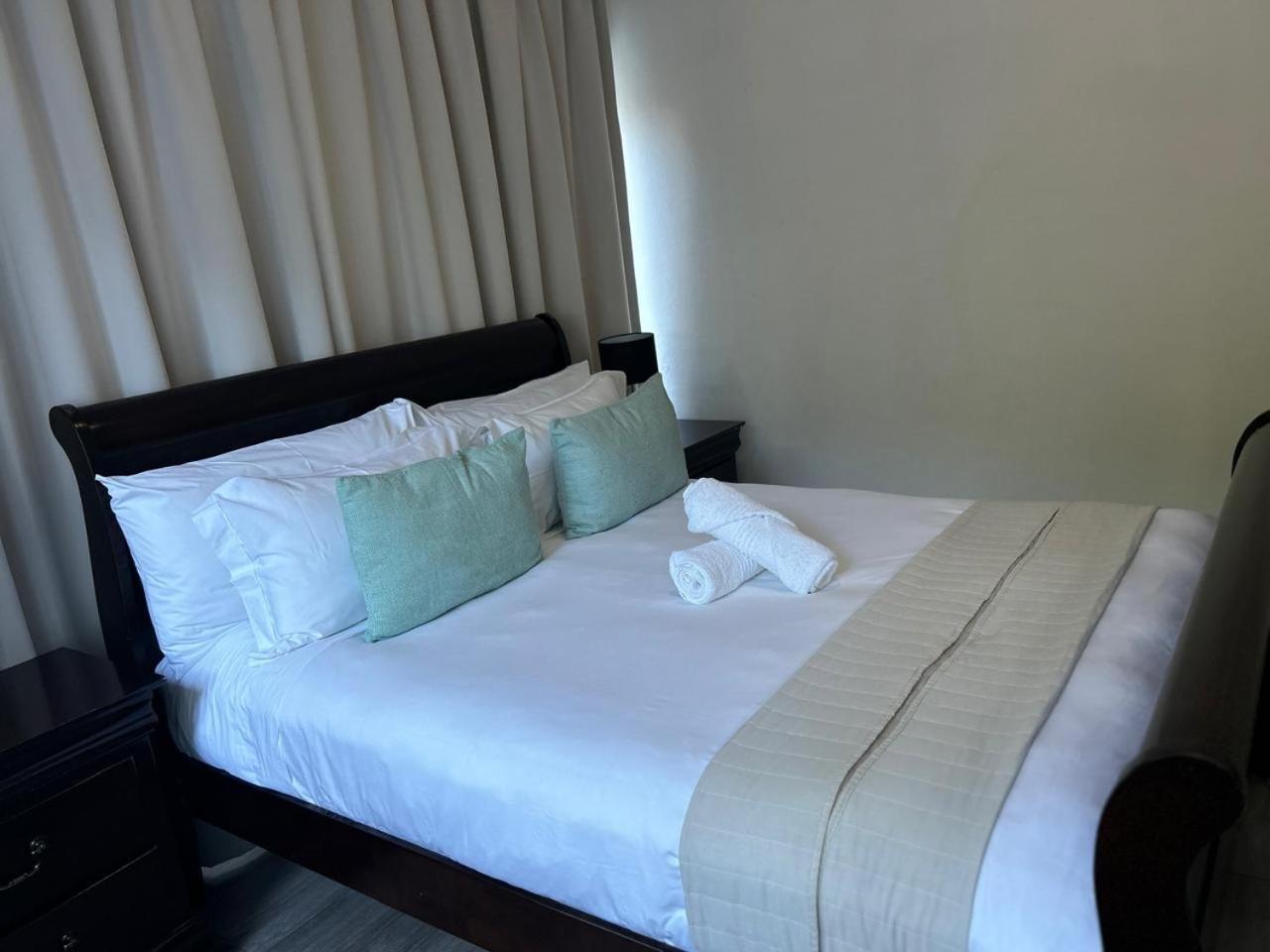Calla Lily Guesthouse Mbombela Екстер'єр фото